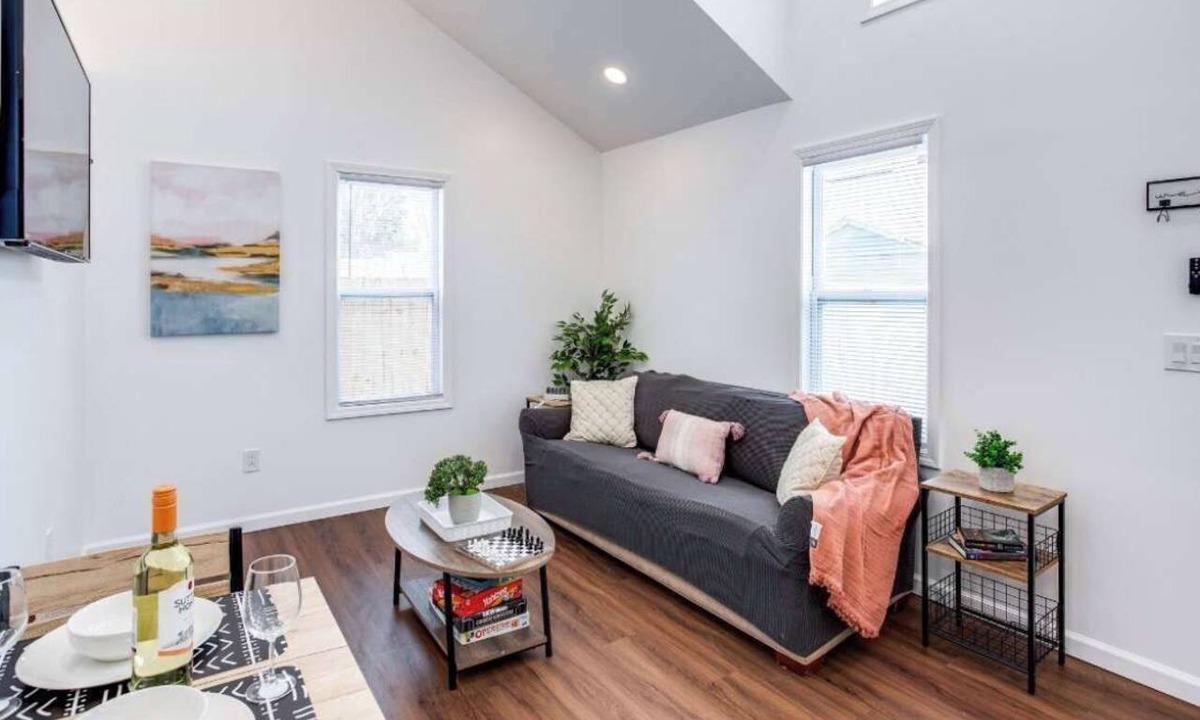 Rochester House | Tiny Home in Quiet Suburb near everything