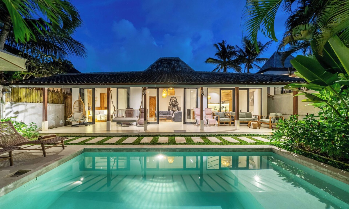 Penestanan Villa | Udara Villa - Tropical Garden Escape