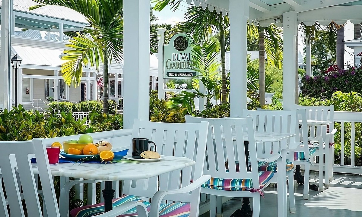 Uptown - Upper Duval House | Ultimate Key West Experience! Access to 2 Beaches, 3 Pools, Near Duval Street