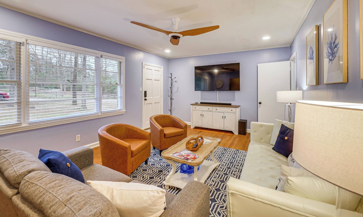 Macon House | Updated + Inviting! North Macon Home Near Dtwn