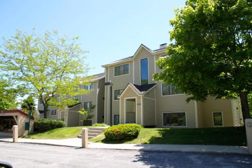 Stratton Mountain Apartment | Vantage Point Villas at Stratton Mountain Resort