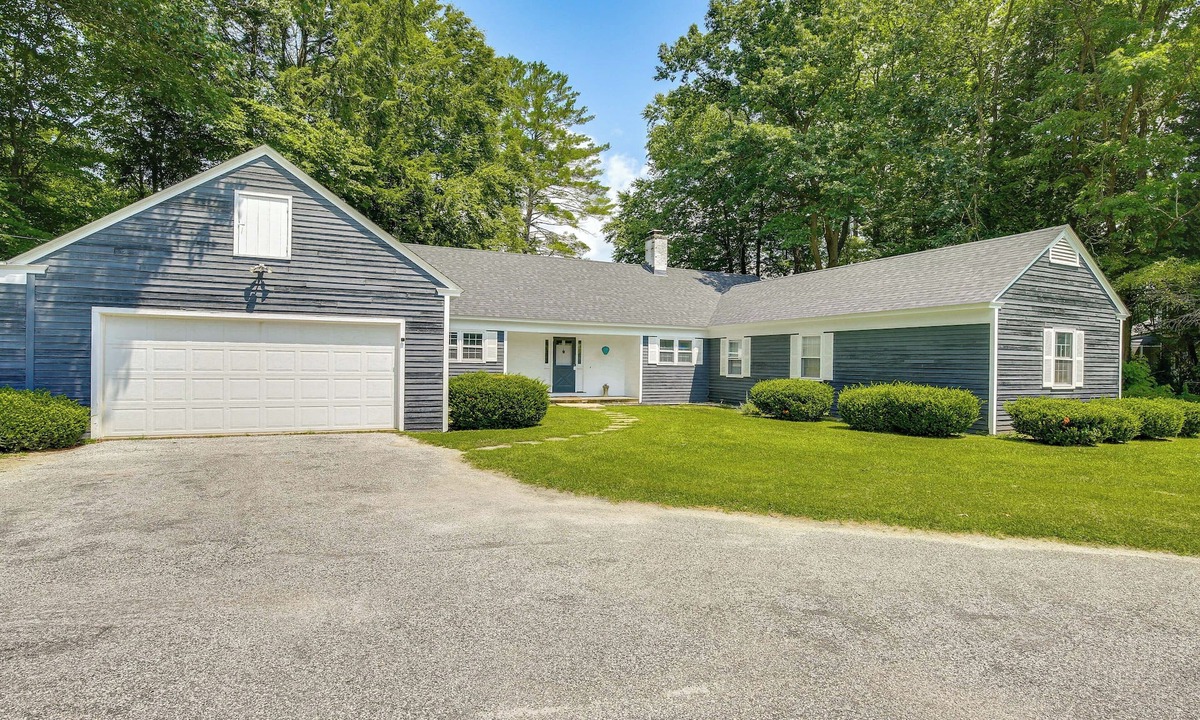 Sheffield House | Water-View Home in the Berkshires