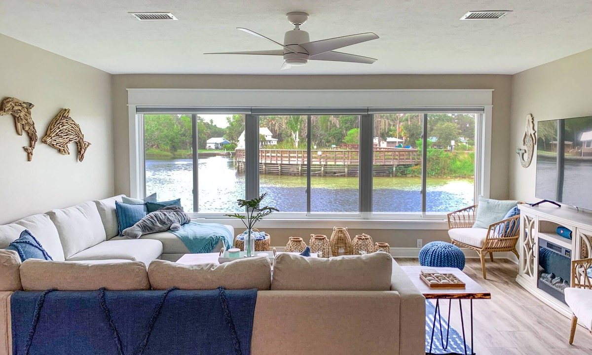 Springs at Kings Bay Condo | Waterfront 1st floor 2/2 condo with a view of Hunter Springs, Crystal River