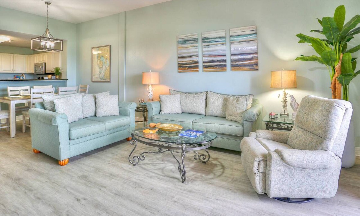 Madeira Beach Condo | Waterfront Top Unit w/Marina. Across from the Beach. Spacious w/2 Private Balconies, Pool & Hot Tub