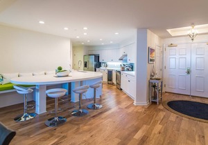 $150 activities - E-gift card when you book - Contemporary Oceanfront Luxury | M2003