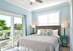 4-Bed, 3-Bath Waterfront Condo at Bayfront Suites -CLEANING FEE INCLUDED