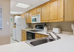 Multi Level, Island Club, Oceanfront Complex, Great Amenities, Lagoon View, Balcony, Pool, Tennis