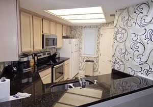 Oceanview Windsor -Steps to the Beach , 5 min to spa! Paradise