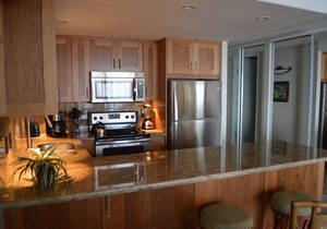 Spectacular OCEANFRONT! 2BR/2BA Papakea L-305 with A/C. No resort fee.