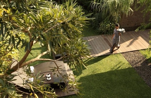 Batu Bolong Villa | Contemporary Villa - Echo Beach Canggu