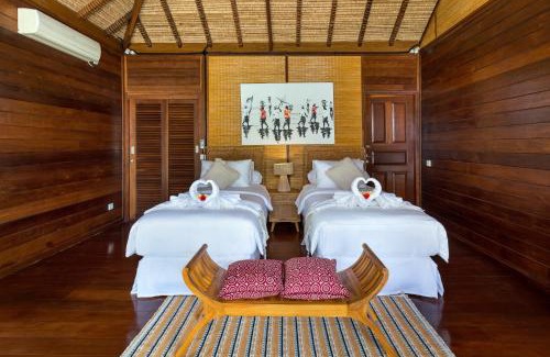 Banjar Semer Villa | Palm Merah Villa By Bali Cabin