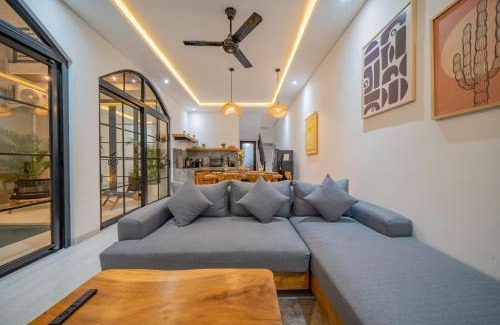 Berawa Villa | Villa Twin 2 - 3 bedroom villa in Berawa, Canggu with pivate pool