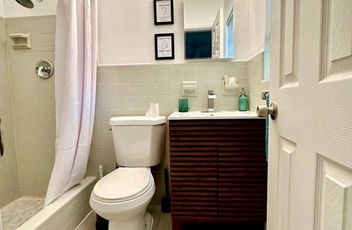Edgewood Apartment | 1-bedroom n Fort Lauderdale w/FREE Parking,Kitchen,Patio-8mins to FLL Airport @2