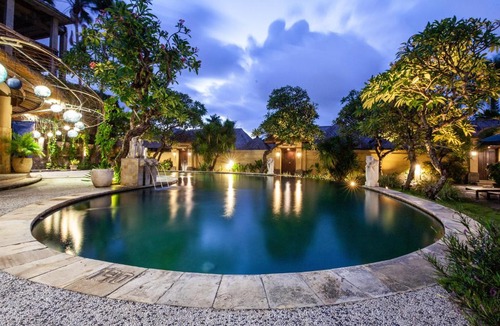 Laksmana Villa | 1 Bedroom Private Pool Villa Seminyak Walk to Beach, Shops, and Restaurant