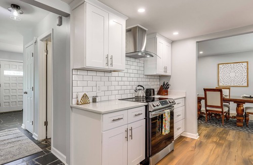 Macon House | 10 Mi to Downtown Macon: Family Home w/Patio!