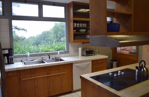 Williamstown House | 11 acre mid-century estate, newly renovated, seasonally available pool.