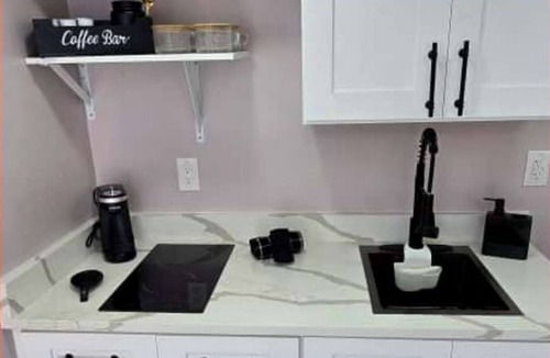 Tampa Apartment | #14 Stadium by Joyful Moments