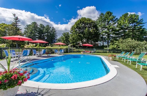 Manchester House | 15 bedroom/14 bath inn is your private home! Weddings, Reunions, Sleep 32 -100!