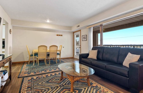 Elk Rapids Condo | #15 ELK RAPIDS BEACH CONDOMINIUM