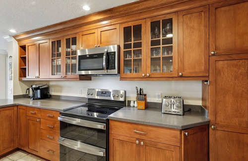 South Beach Villa | 1848 Beachside Tennis ~ 1st Floor Renovated Villa with Direct Walkout to Beach!