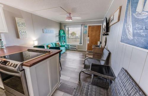 Windy Hill House | 1BR Sea Villas in Windy Hill - Steps to the Beach!