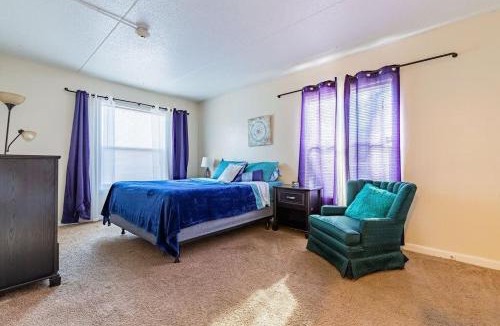 East Ridge Apartment | 2-bed, 2-bath apartment living experience