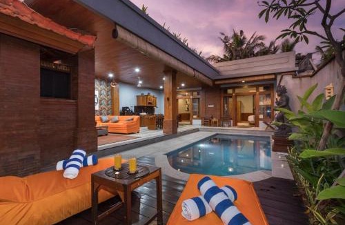 Batu Bolong Villa | 2 Bed Beachfront Villa Echo Beach
