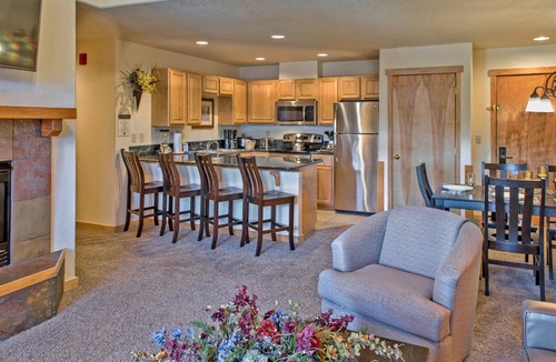 Four O'Clock Villa | 2 Bedroom Condo in Breckenridge - Ski-In & Ski-Out - Family Friendly