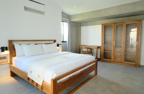 Berawa Villa | 3BR Solaris Villa at Berawa