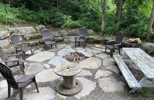 Canastota Cabin | #4 Cabin, cottages, fishing, Hunting, Trails, nature, creek, ponds, lakes