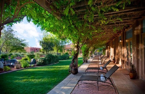 Ivins Villa | 4 Charming Suites in a Modern Desert Charm Near Hiking Trails - 1.9 miles