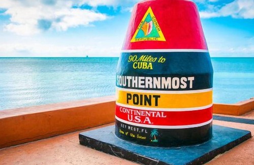 Uptown - Upper Duval House | 4 x Duval Gardens Two Queen - Adults Only at The Guesthouses at Southernmost