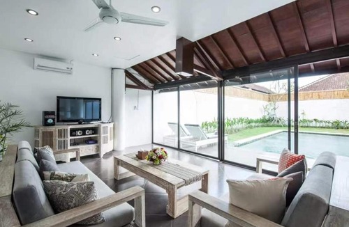 Sunset Road Villa | 4bedrooms villa Seminyak