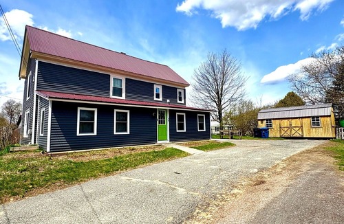 Lyndon House | 4BR Basecamp + Backyard Pump Track