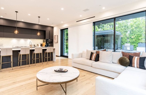 Hollywood Villa | 5B 6Bath Luxurious Villa in WeHo Just Off Sunset