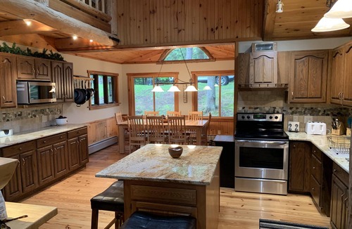 Town of Webb House | Adirondack Waterfront Lodge Close to Old Forge with A/C and Heated Garage
