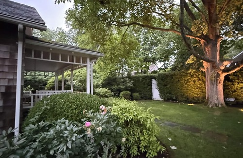 Amagansett Lanes House | Amaganset Lanes 5 Bedroom Beach House. Walk to beach, town, Jitney & LIRR!