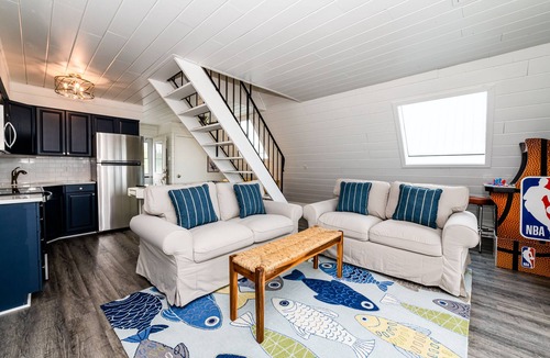 Stevensville House | Amazing Lake Michigan Views: Completely Remodeled and Steps from Lake Michigan!