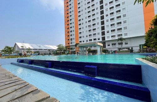 Rawasari Apartment | Apartemen Green Pramuka City by Erna