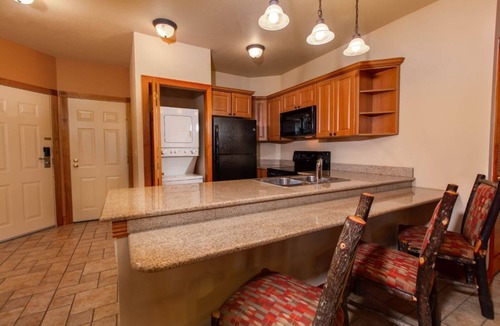 Branson Villa | Beautiful Branson Woods Two Bedroom/Two Bath Villa! Near Entertainment Venues.