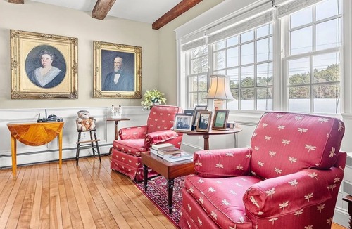 Post Mills House | Beautiful & Charming 3bedroom house with WiFi & Air Conditioning on NH/VT Border