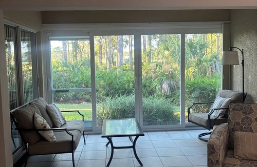 The Meadows Condo | Beautiful Meadows Country Club 2 bed/2 bath 1st floor condo in Woodland Grove.