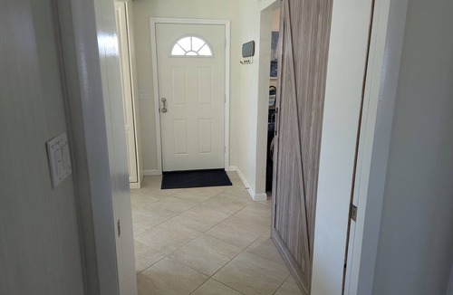 O'byrne House | Beautiful Ormond Beachfront House! Steps from the Ocean