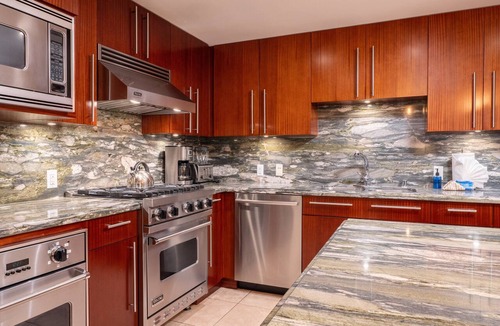 Honokowai Condo | Best Views at Honua Kai - Penthouse Suite with Private Lanai & Grill-Honua Kai K1025