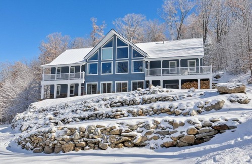 Killington House | Big Boulder at Killington – 2 Miles to Killington Base with Hot Tub, Sauna, and Views
