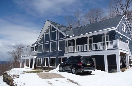 Killington House | Big Boulder at Killington – 2 Miles to Killington Base with Hot Tub, Sauna, and Views