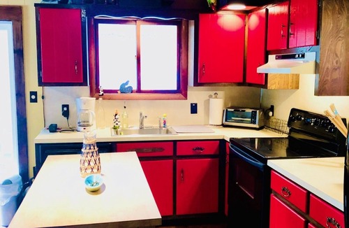 Fleischmanns House | Birch Tree Lodge - 5 min to Belleayre Ski, Cozy Cabin Getaway in the Catskills