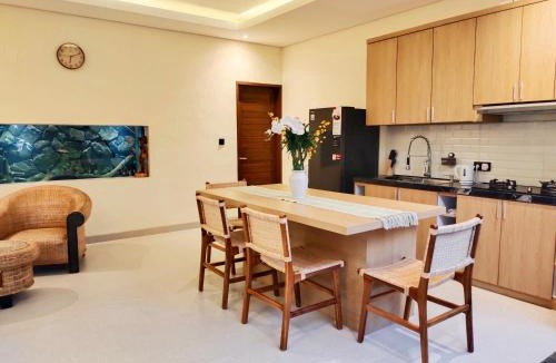 Lodtunduh Villa | Brand New 2 Bedrooms Villa in UBUD - Goldfish House