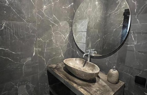 Berawa Villa | Brand New Luxury Boho Industrial Style Villa