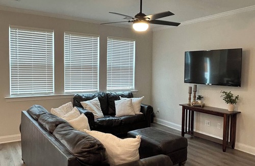North Augusta House | Brand New Masters Rental! Located only 7 miles from the Augusta National!